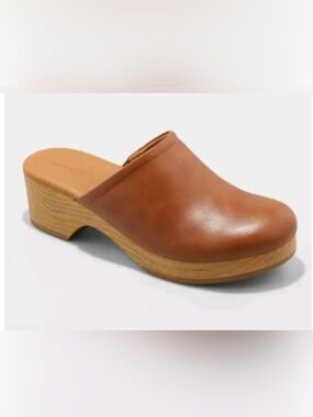 Universal Thread Tan Leather Clog Mule